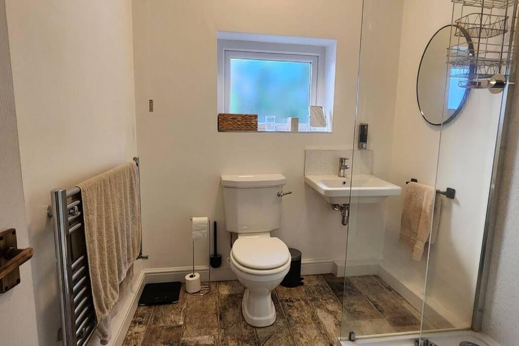 Spacious Guest Flat Near Roundhay Park Leeds  Luaran gambar