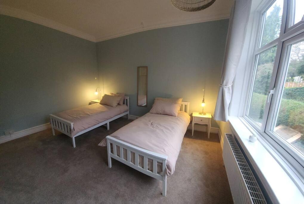 Spacious Guest Flat Near Roundhay Park Leeds  Luaran gambar