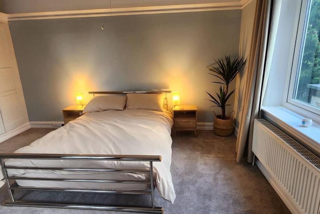 Spacious Guest Flat Near Roundhay Park Leeds  Luaran gambar